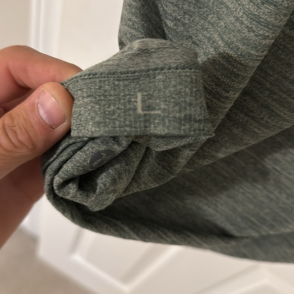 Lululemon metal vent tech tee - Picture 4 of 4